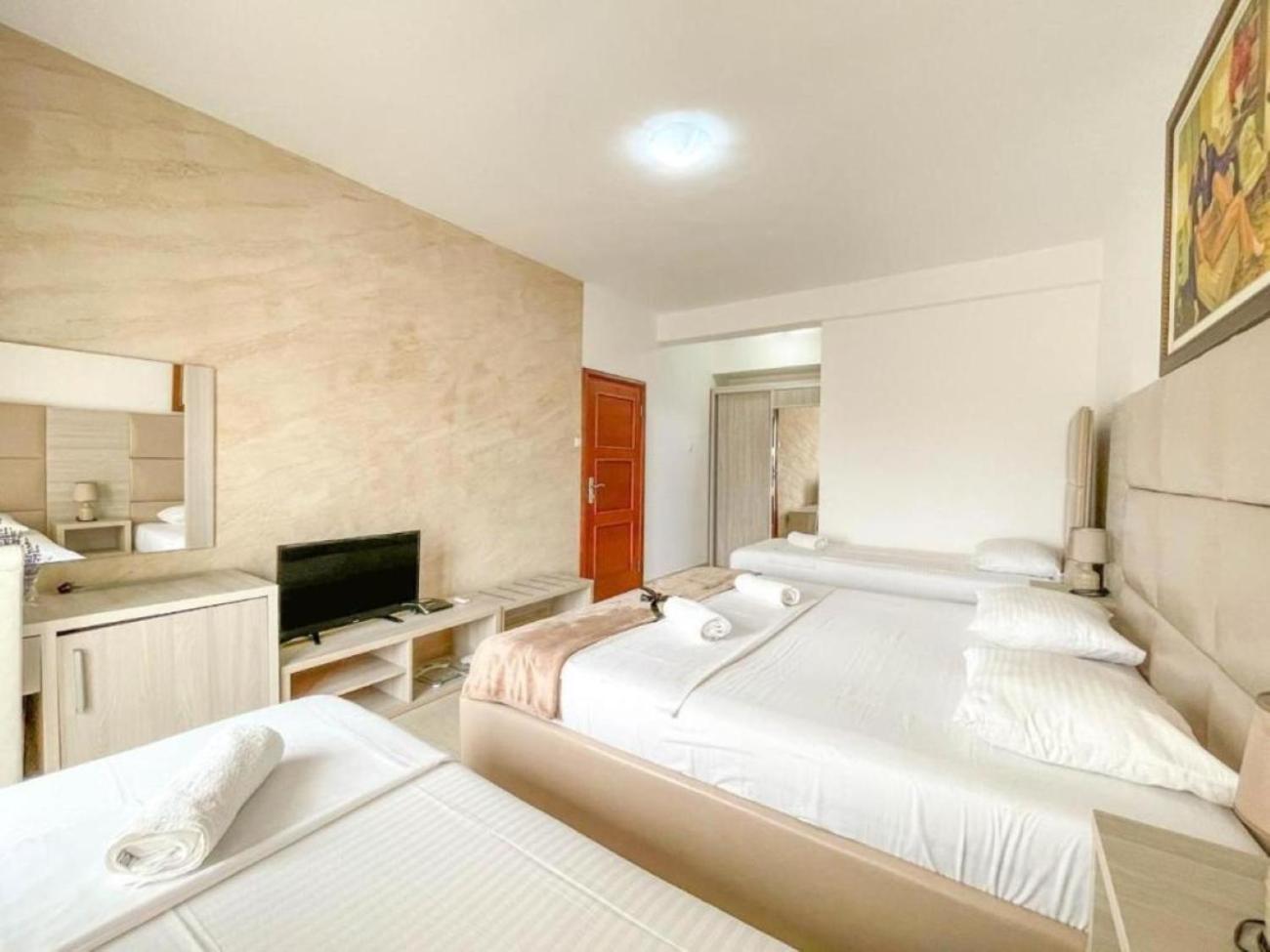 Imperial Hotel Ulcinj Exterior photo